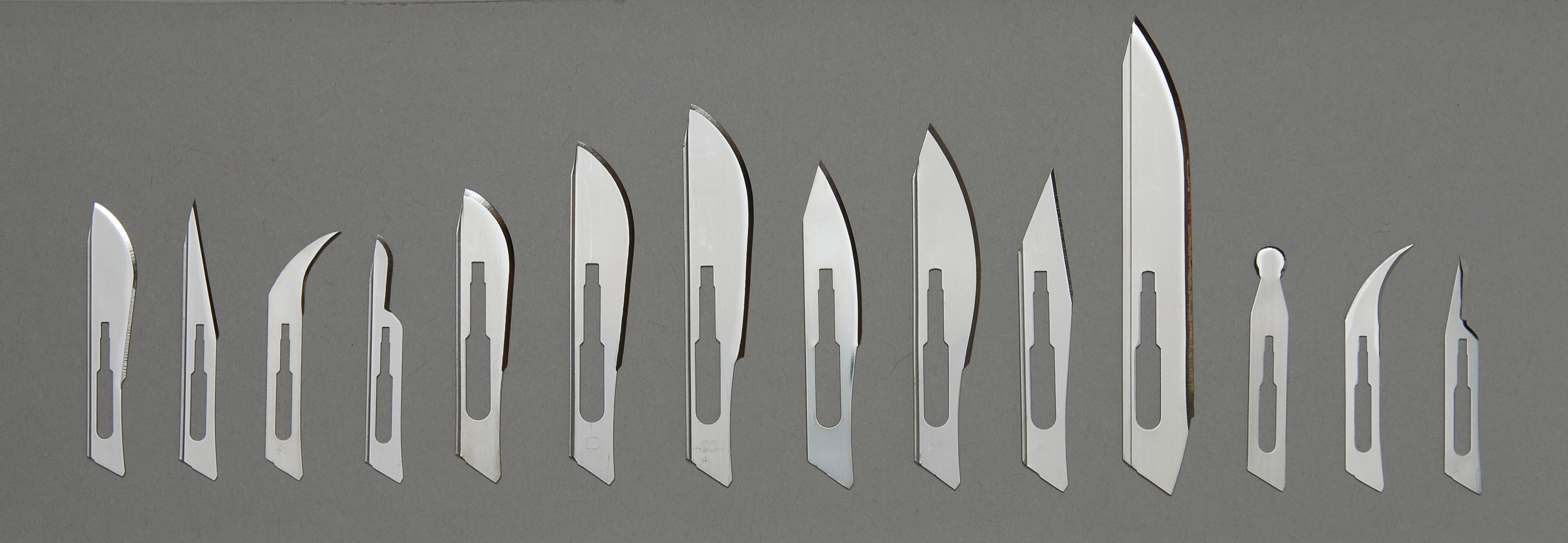 scalpel blade sizes and uses